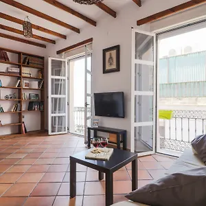 Uncibays * Malaga