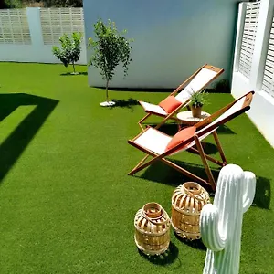 A&n Baviera Hills Apartment *