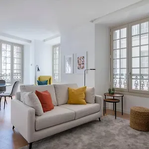 Apartment Key-wise Luxury Alcantara Plaza Teatro 2r Free Parking *