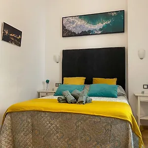 Quiet In The Heart Of Pool & Free Parking Malaga