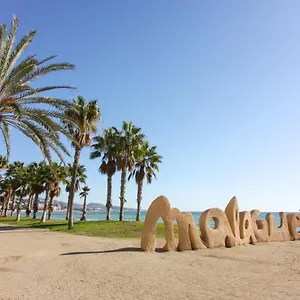 Apartment Center Flat Holidays Paseo De Reding *