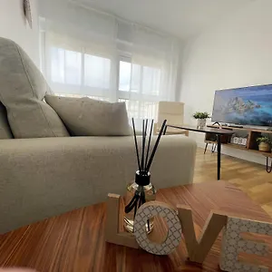 Calu Homes A 5 Minutos De La Estacion Del Tren Apartment