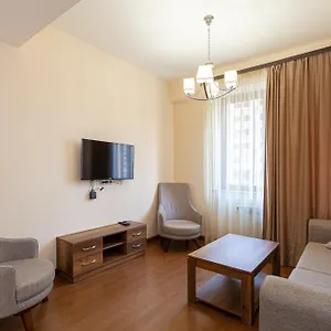 Inn-apartments On Buzand 17 Apartment *