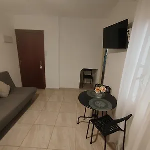 Estudio Serrano Apartment Malaga