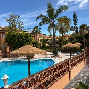 Riviera Del Sol Piscinas Playas Y Golf