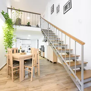 Nomad Urban Duplex Málaga