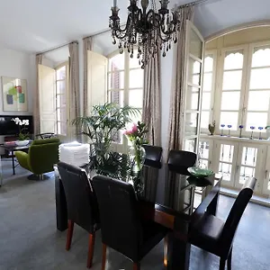 Apartamento Victoria Apartment *