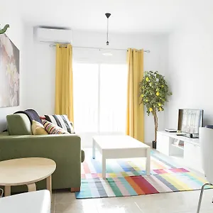Hello Flat Delicias