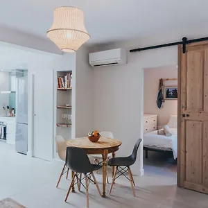 House, 2 Bikes, 2 Children's Bikes, Wifi, Big Terrace, Bbq, Family, Childfriendly Holiday home
