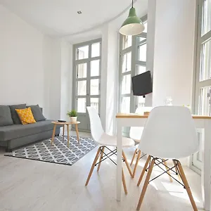 Apartment Malagaurbanrooms - City View
