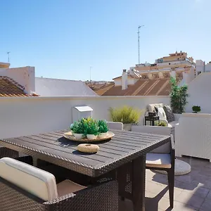 Deluxe With Shared Roof Terrace *