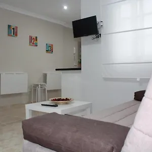 And New Very Close To The Center 2ºa Apartment *