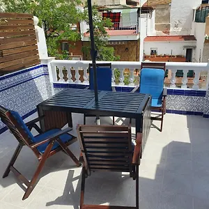 Private Townhouse With Roof Terrace Close To The *