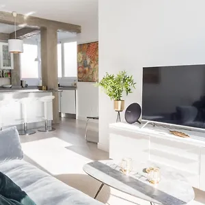 Cura Merino Rooftop Apartment