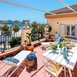 Genteel Plaza De La Marina Apartment *