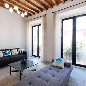 Tour Apartment- Elegance & Confort In The Historic Center *