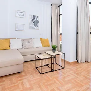Victoria Center Apartment *