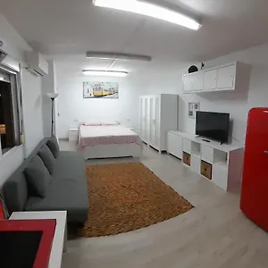 Apartment Estudio Frente A Estacion Maria Zambrano Malaga