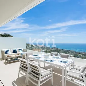 Koti - Stupa Hills Penthouse Apartment