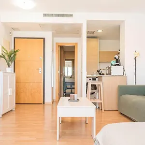 Estudio Con Vistas Y Parking