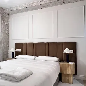 Apartment Plaza Victoria *