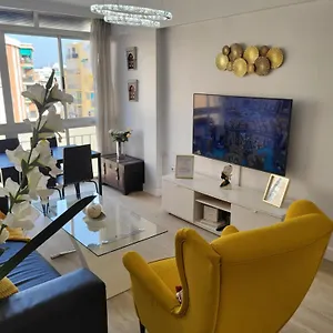 Centre Apartment *