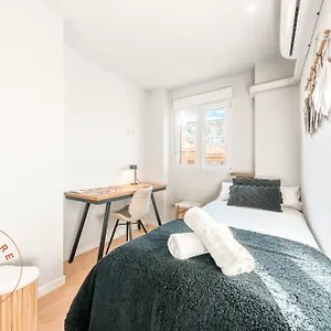 Spacious In - Tcm Malaga