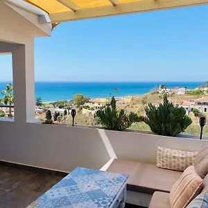 Apartment La Casita En Benajarafe Malaga