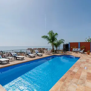 Mediterraneo Outdoor Pool