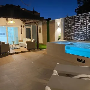 Вилла Wonderstays Lucia Малага