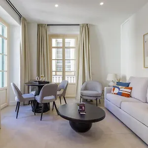Plaza Del Siglo & Boutique By Caleta Homes