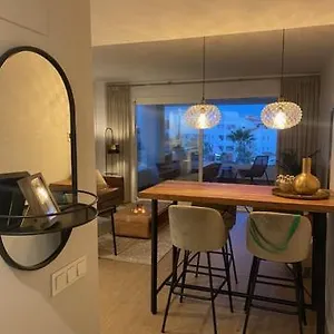 Luxury Isea Calaceite With Fantastic Seaview *