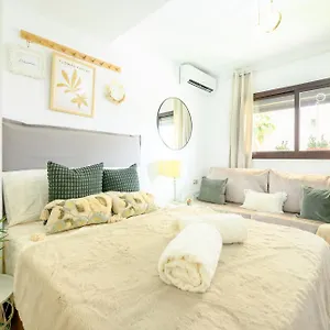 No Living Apartment