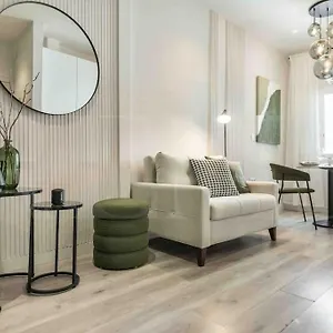 Apartment Hidden Gem In The Heart Of By Rems