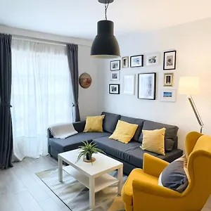 Centrico Apartamento Con Parking Disponible By Bebalmy