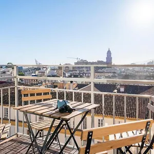 Vista Apartment *