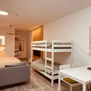 El Apartamentito De Zamarrilla Parking Gratis Incluido Apartment Malaga