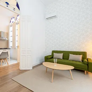 Modern Spacious Palace -1bedroom-center Apartment *