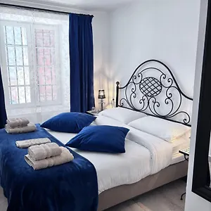 Shanti's Andalusian * Málaga