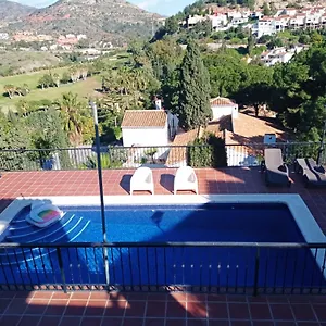 En Con Piscina * Malaga