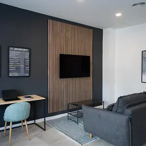 Nomad - Airport I Apartment *