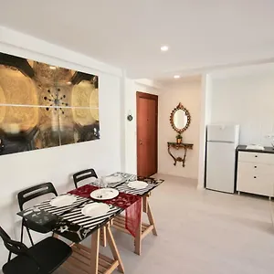 Apartment Carmen Station