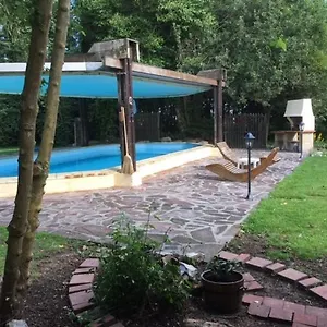 Le Clos Du Herisson Bed & Breakfast *