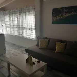 6 - En La Playa De El Palo Malaga