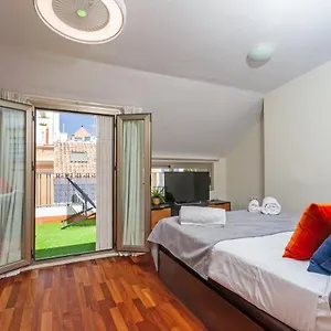 Precioso Atico Con Terraza Centro Historico