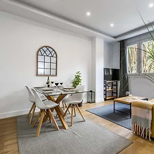 Premium Soho Apartment *