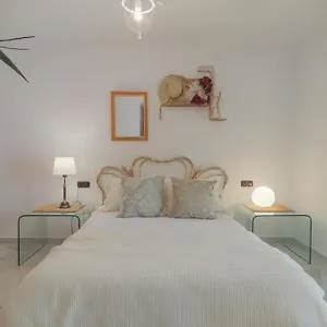C69 - Big Retro Malagueta Beach And Downtown Apartment