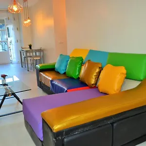 Apartment Centro Hospitales Garage