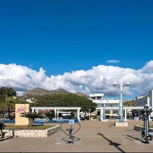 Waterfront Beach B Apartment