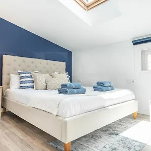 Coastal Attic In The Heart Of By Rems